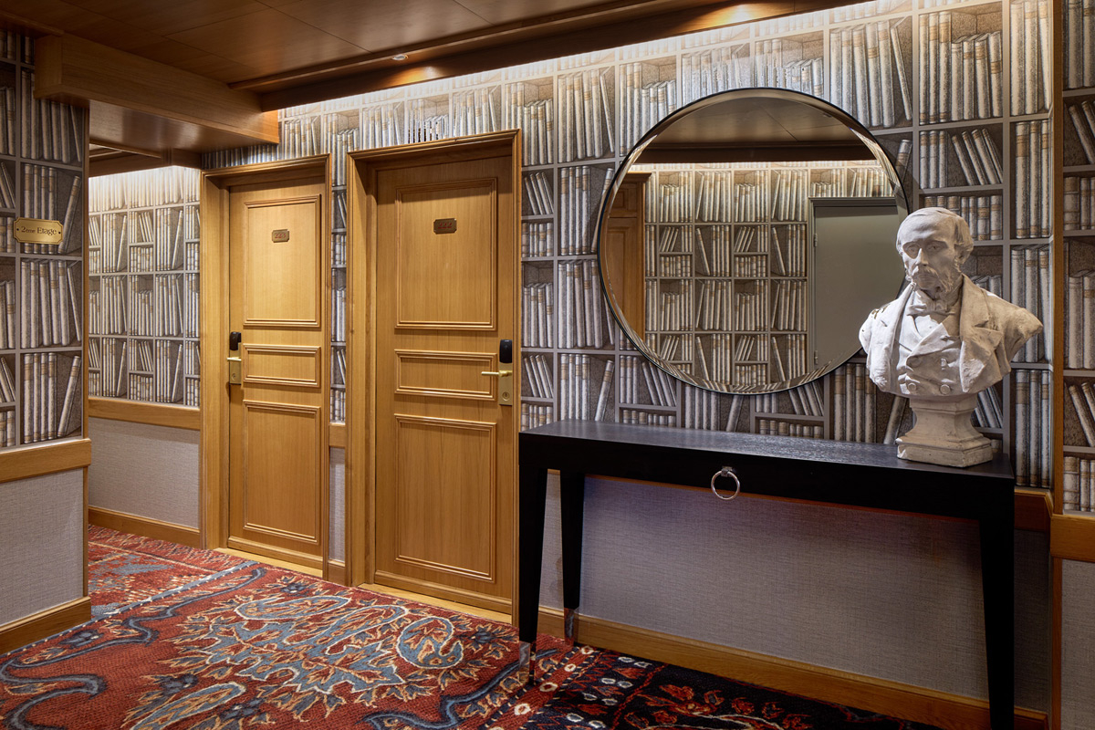 hotel6.jpg