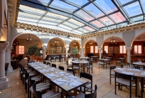 hotel3.jpg