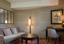 hotel7.jpg